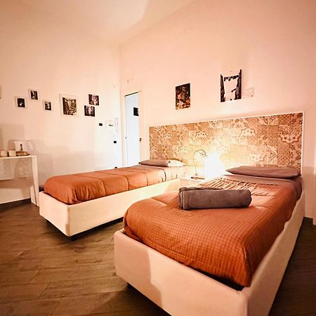 B&B Cosmoneapolitan Екстер'єр фото